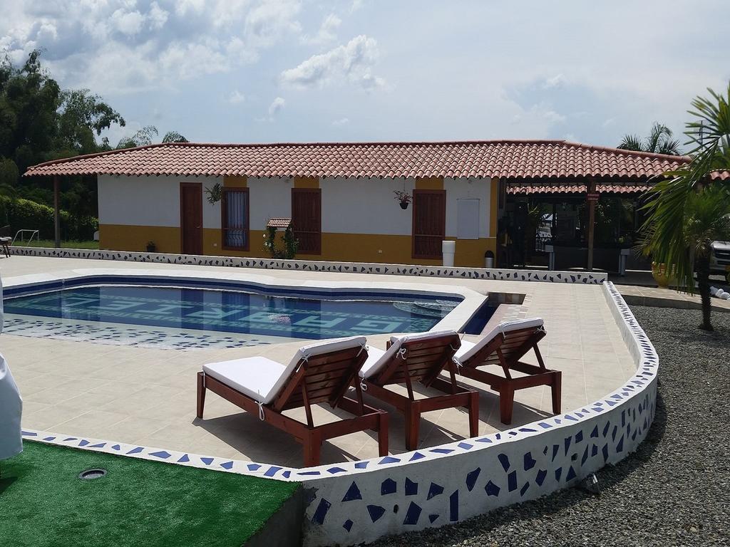 Finca Hotel La Quinta De Torrione Quimbaya Extérieur photo