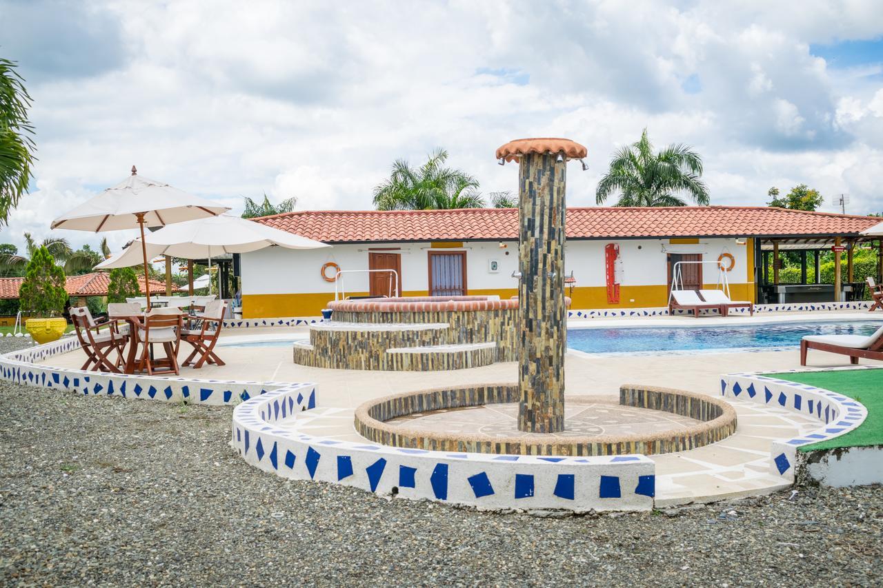 Finca Hotel La Quinta De Torrione Quimbaya Extérieur photo